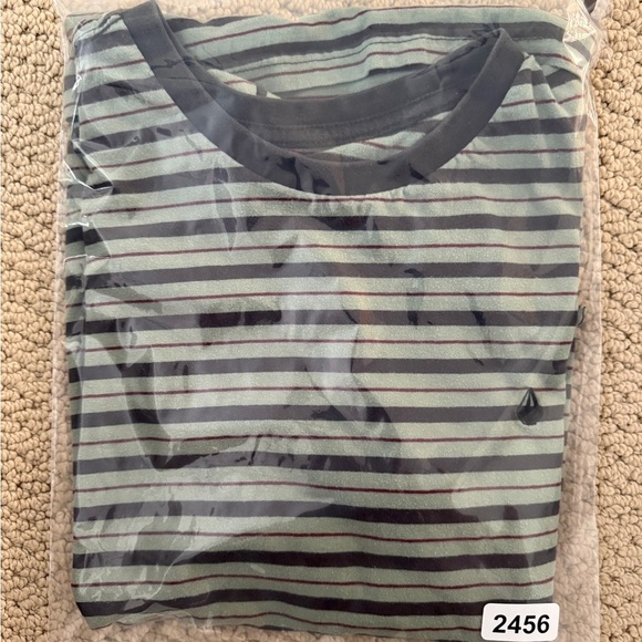 Volcom Stone Surf Skate Green, Grey & Red Striped Tee Shirt Men M Medium - Picture 4 of 6